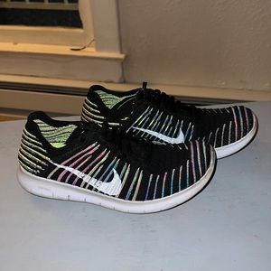 Nike Free Run Flyknits